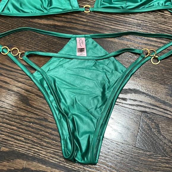 新品☆AGENT PROVOCATEUR☆グリーンビキニセット ☆60.000円
